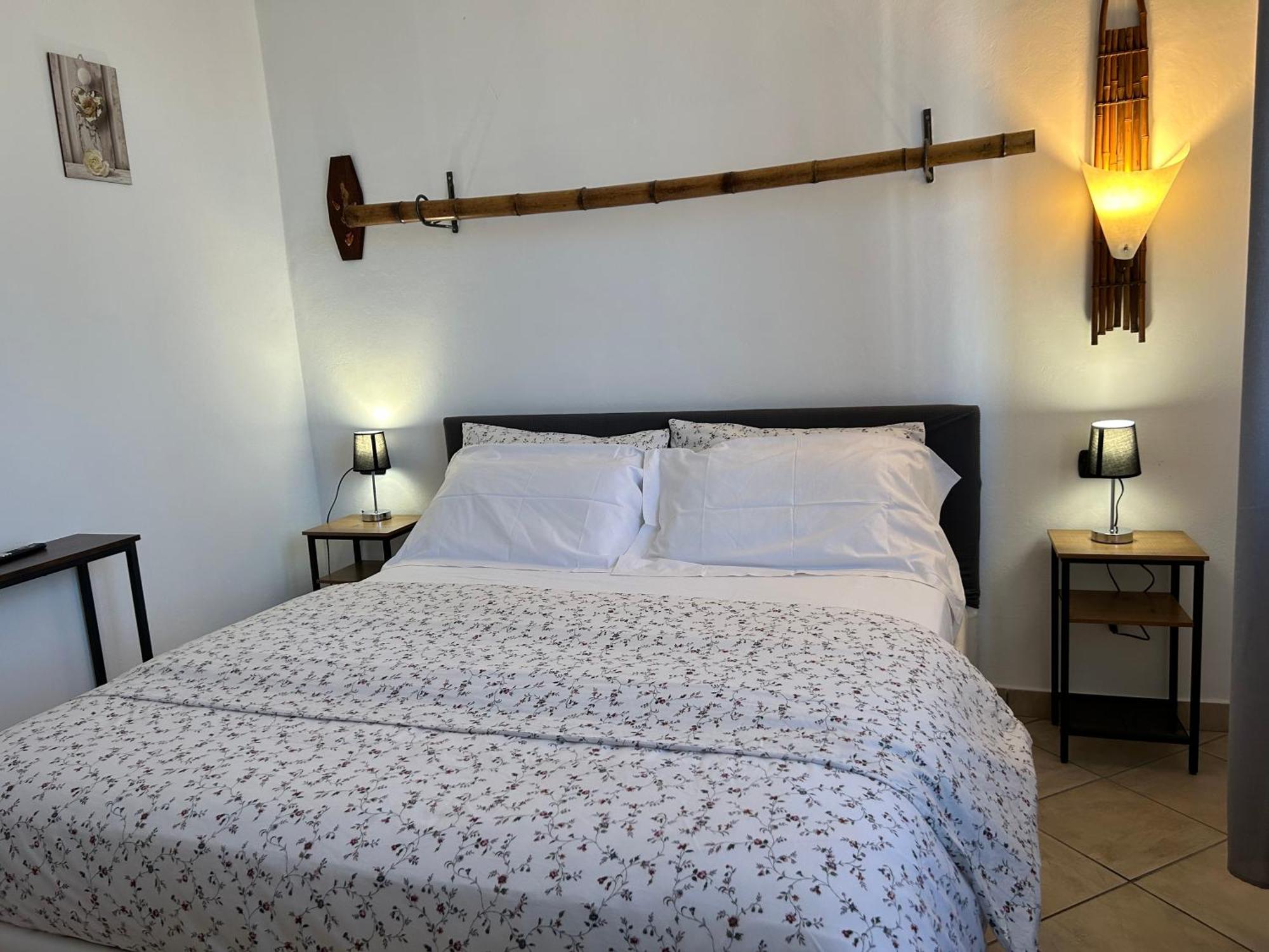 La Corte Di Silvia Malpensa Bed and Breakfast Cardano Al Campo Esterno foto